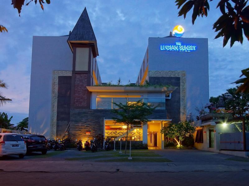 סמיניאק The Legian Sunset Residence מראה חיצוני תמונה