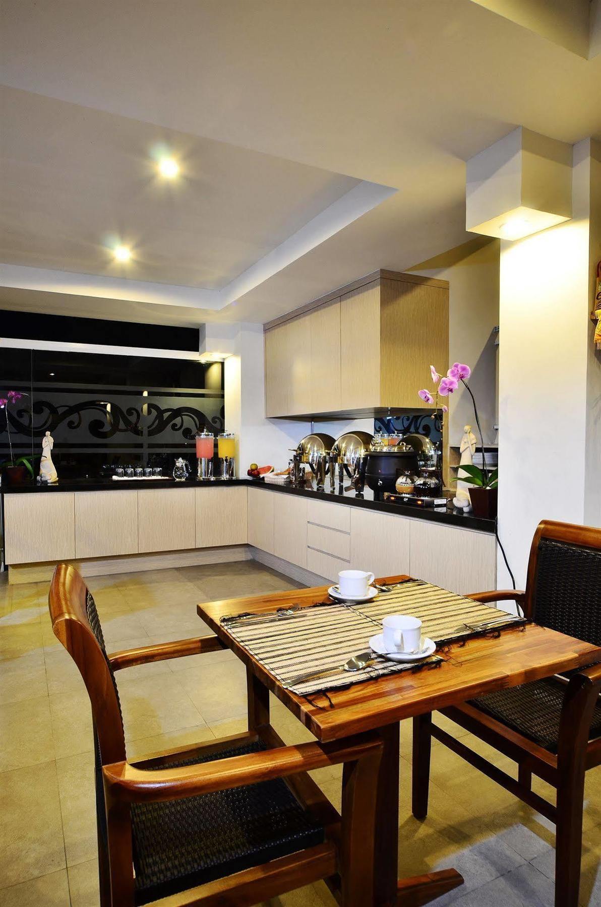 סמיניאק The Legian Sunset Residence מראה חיצוני תמונה