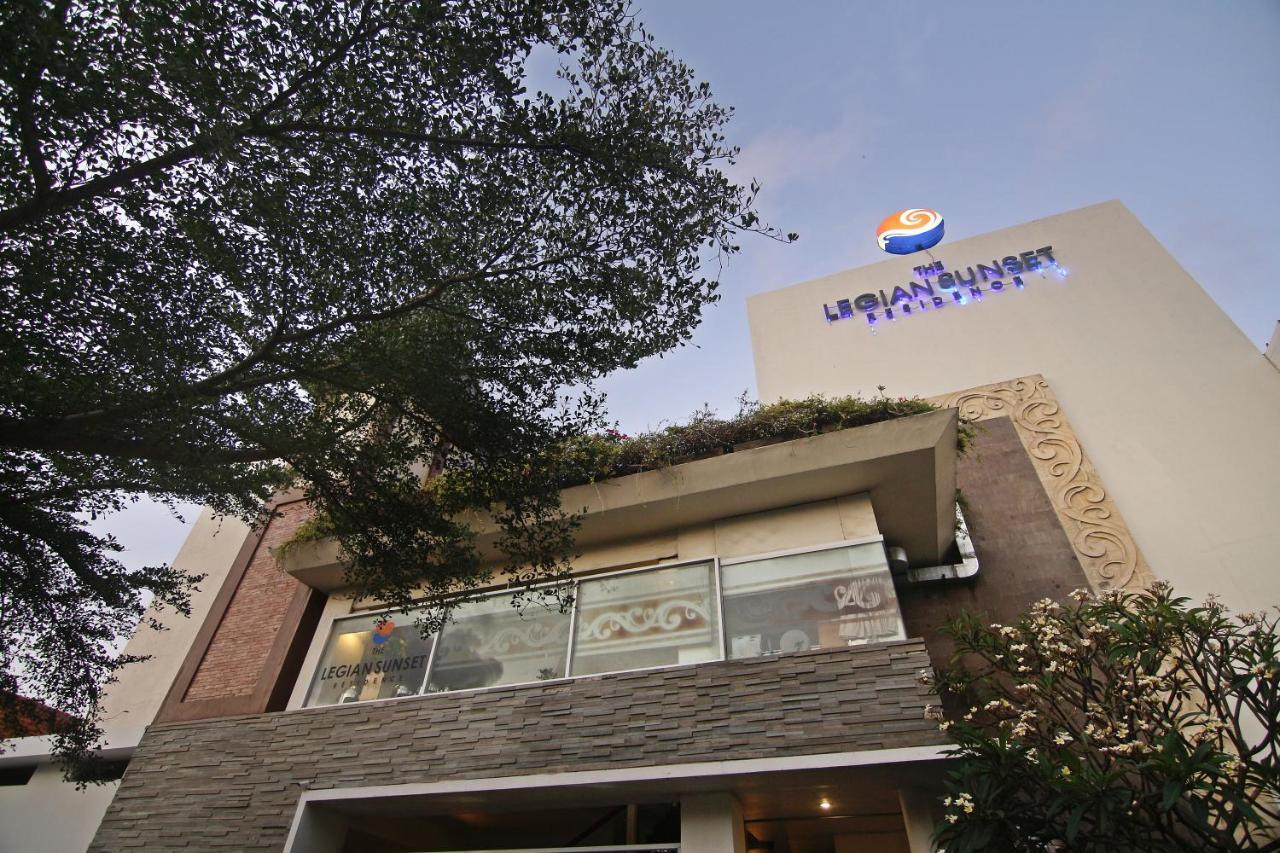 סמיניאק The Legian Sunset Residence מראה חיצוני תמונה